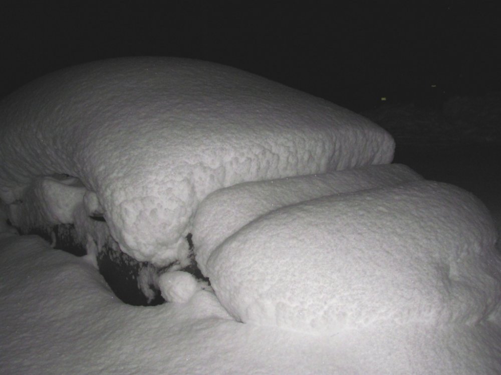 Car Under Snow 1 - Copy.JPG