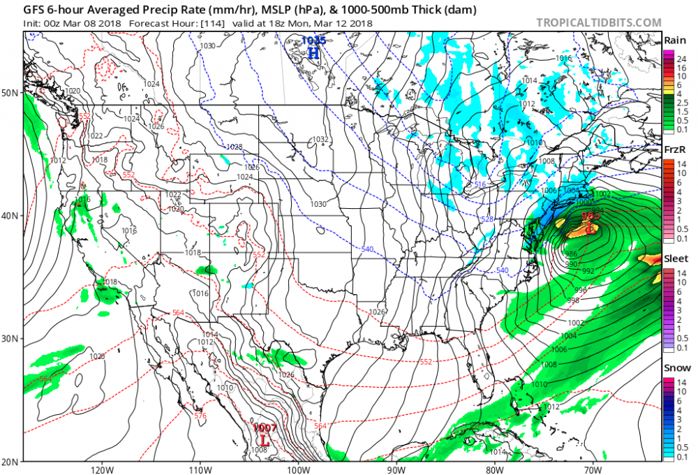 gfs_mslp_pcpn_frzn_us_19.png