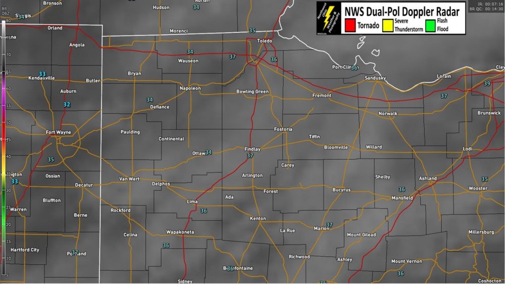 707 PM Satellite 714 PM Radar.JPG