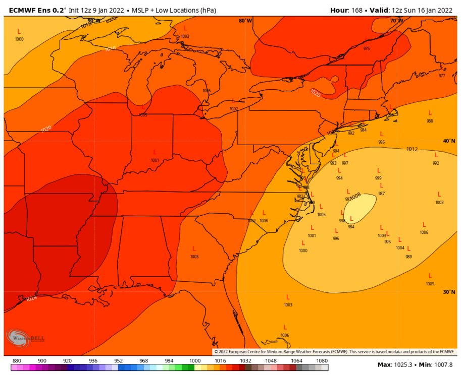 1203712489_ecmwf-ensemble-avg-east-mslp_with_low_locs-2334400(4).thumb.png.c31b370c6a10928d5498b131809ac3d4.png