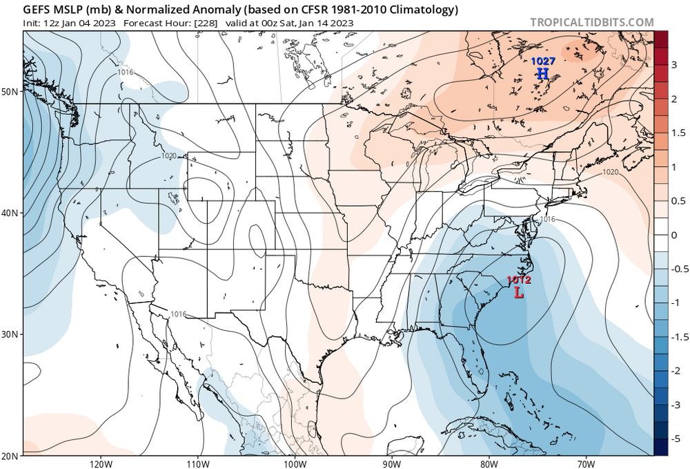 gfs-ens_mslpaNorm_us_39.png