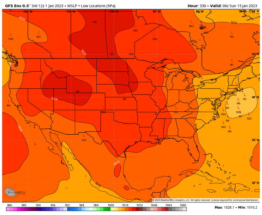 gfs-ensemble-all-avg-conus-mslp_with_low_locs-3762400.thumb.png.0b43edb2060e2d2860dc8c8b06f8af36.png