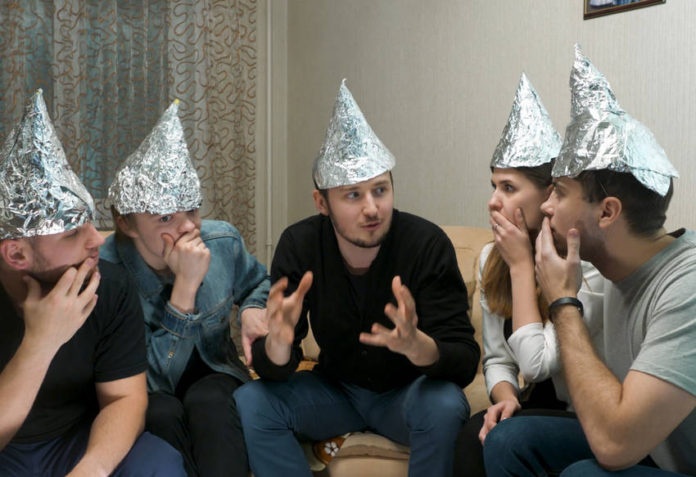 tin-foil-hats-696x477.jpg.f5a52526d49b5174f9c3c765b279988b.jpg