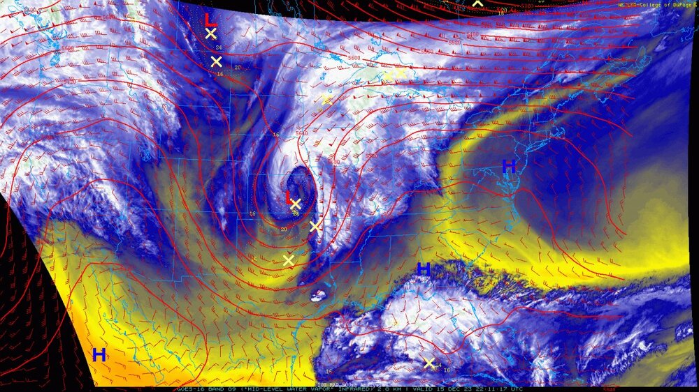 water vapor satellite.jpg