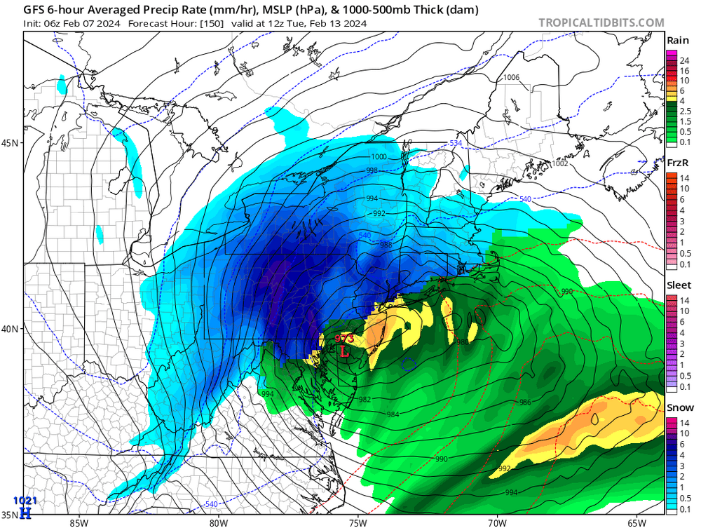 gfs_mslp_pcpn_frzn_neus_25.thumb.png.dc8a9d75099dfa301cf4b4d9b2f138f7.png