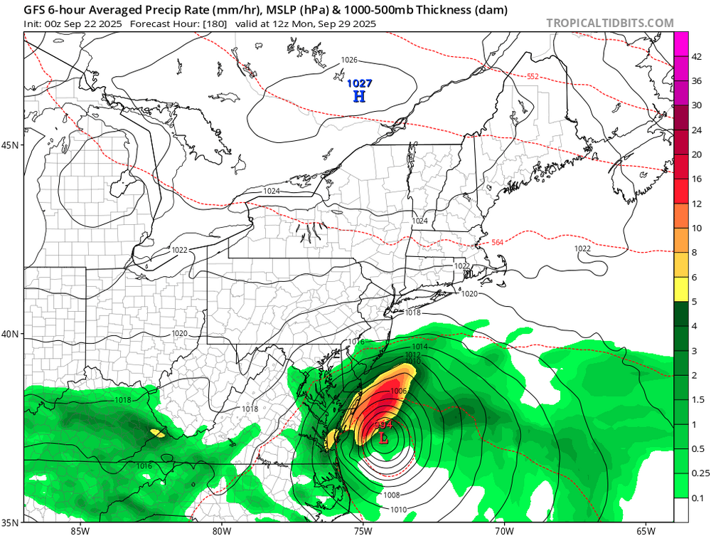 gfs_mslp_pcpn_neus_30.png