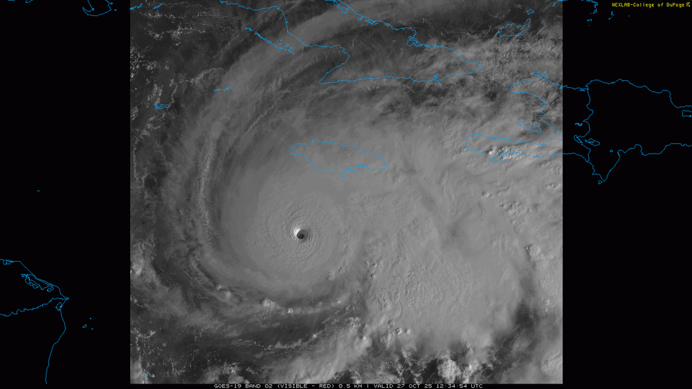 COD-GOES-East-meso-meso2.02.20251027.123454-over=map-bars=none.gif